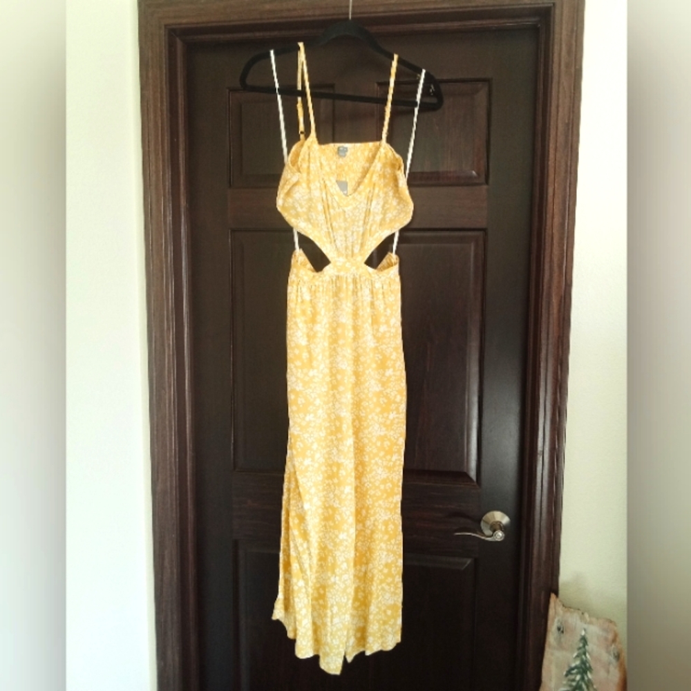 NWT Aerie Cut-Out Romper Size Medium